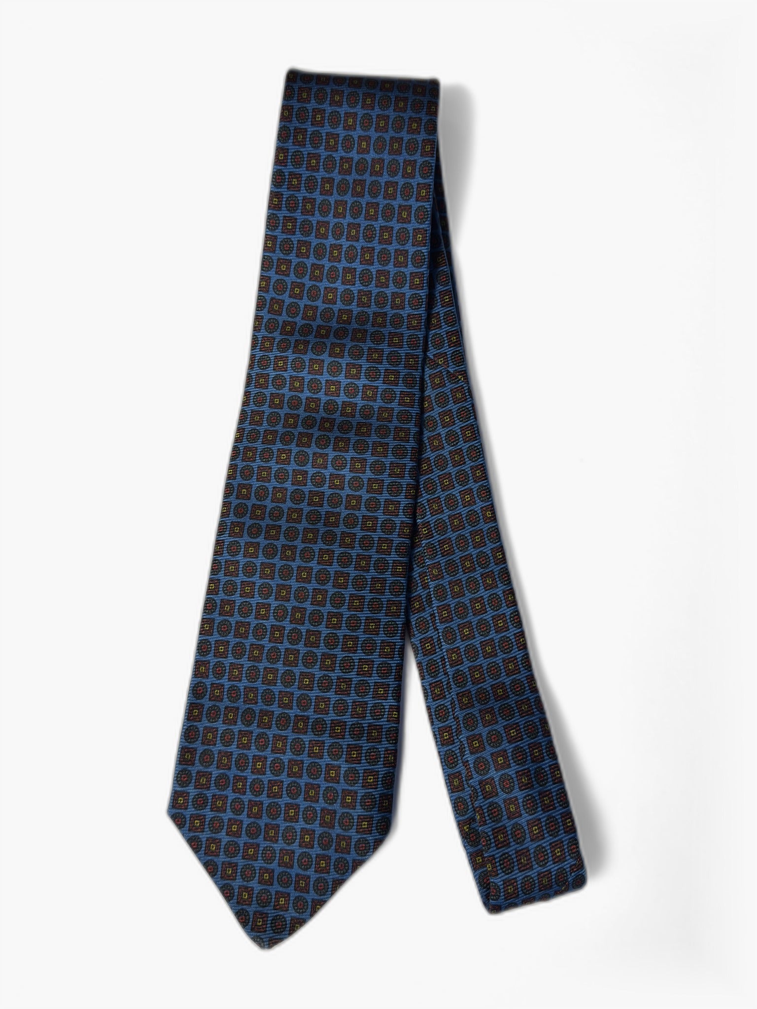 Brooks Brothers Krawatte mit geometrischem Muster in Blau und Gold, Gesamtansicht